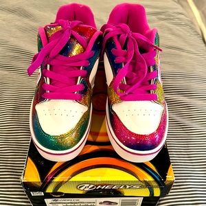 Brand new Heelys